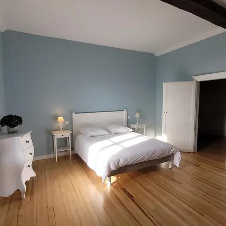 Le Domaine De Montels Holiday home Bellegarde-Marsal